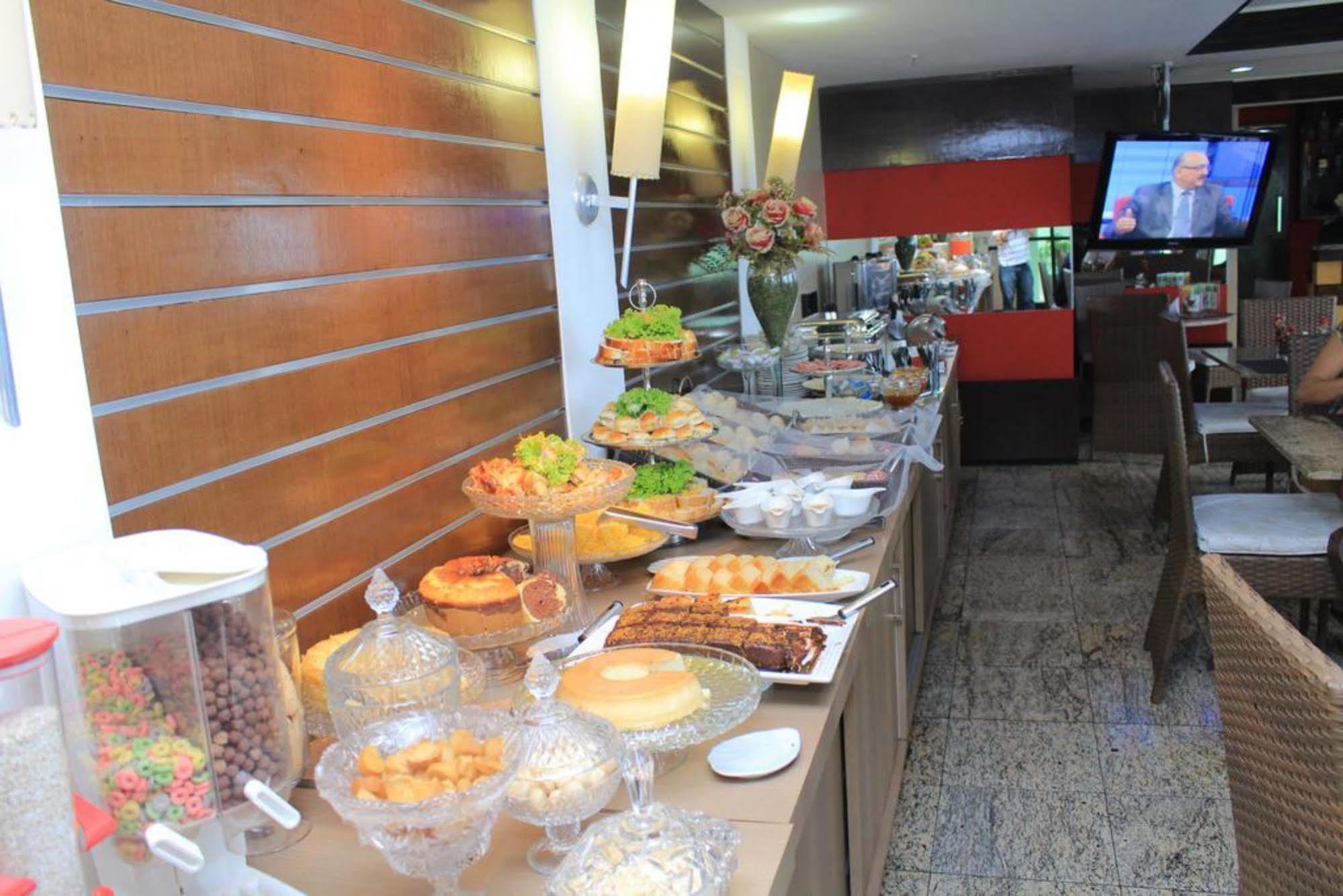 Aparthotel Azul Flat 2*
